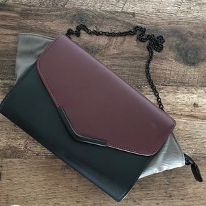 ALDO envelope clutch